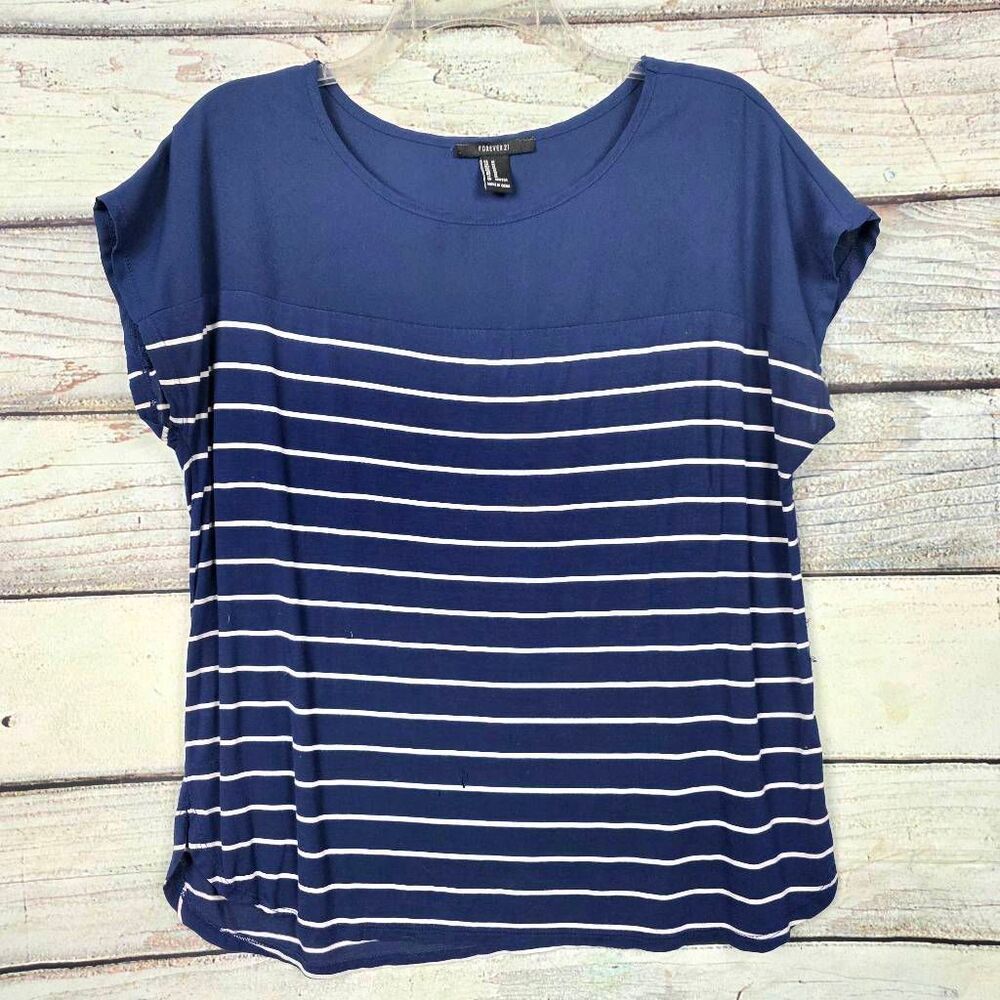 Forever 21 Womens Medium Navy Blue Stripe Top